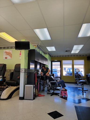 Beauty Salon «A M Hair Salon», reviews and photos, A M Hair Salon, 2610 SE 162nd Ave, Portland, OR 97236, USA