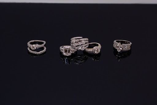 Jeweler «Kimberlys Diamond Corner», reviews and photos, 1 N Liberty St, Powell, OH 43065, USA