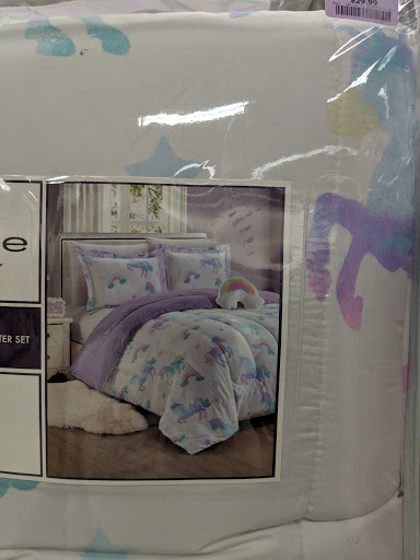 Shopping Mall «Charter Oak Mall», reviews and photos, 940 Silver Ln, East Hartford, CT 06118, USA