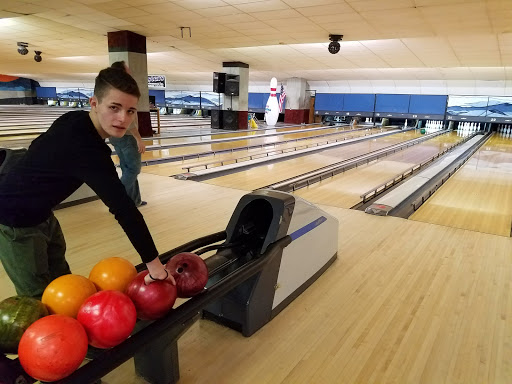 Bowling Alley «Pin Street Bowling», reviews and photos, 154 NY-94, Warwick, NY 10990, USA