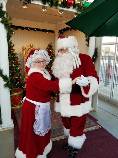 Garden Center «Dees Nursery & Florist», reviews and photos, 69 Atlantic Ave, Oceanside, NY 11572, USA