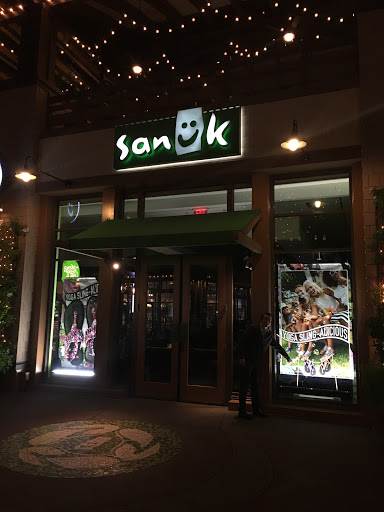 Shoe Store «Sanuk», reviews and photos, 1550 Disneyland Dr, Anaheim, CA 92802, USA