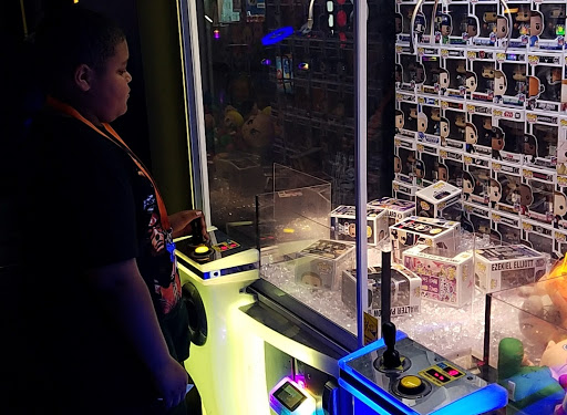 Amusement Center «Scene75 Entertainment Center», reviews and photos, 6196 Poe Ave, Dayton, OH 45414, USA