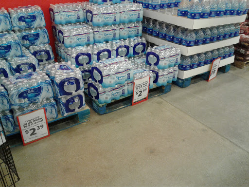 Grocery Store «Save-A-Lot», reviews and photos, 7540 W Oklahoma Ave, West Allis, WI 53219, USA