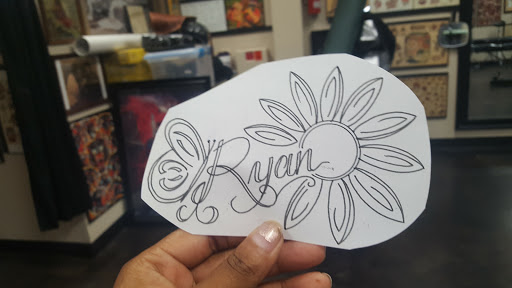 Tattoo Shop «Yellow Rose Tattoo Club», reviews and photos, 508 E Mountain St, Kernersville, NC 27284, USA