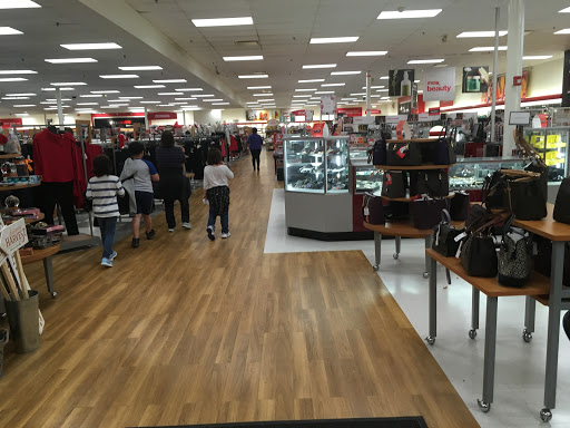 Department Store «T.J. Maxx», reviews and photos, 567 Bullsboro Dr, Newnan, GA 30263, USA