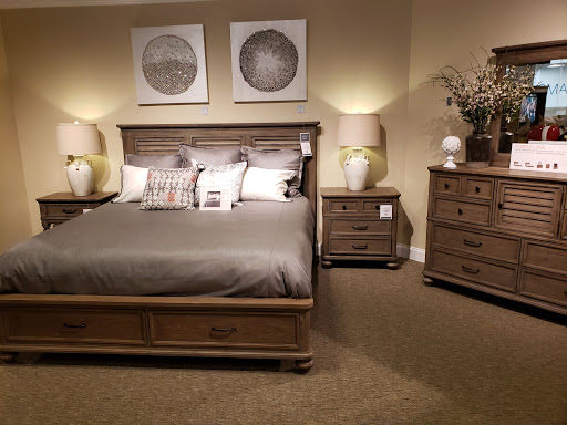 Furniture Store «Havertys Furniture», reviews and photos, 16312 N Dale Mabry Hwy, Tampa, FL 33618, USA