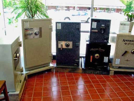 Security System Supplier «Capital Lock», reviews and photos, 1302 Regent St, Madison, WI 53715, USA