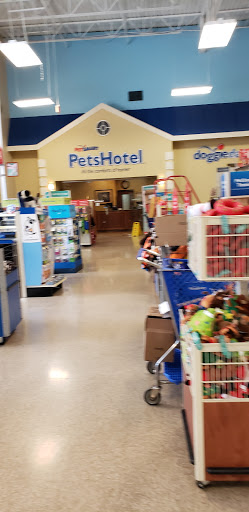 Pet Supply Store «PetSmart», reviews and photos, 2440 E Charleston Rd, Mountain View, CA 94043, USA
