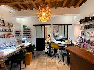 Eve & ses Beautés I Onglerie et Institut de beauté à Avignon