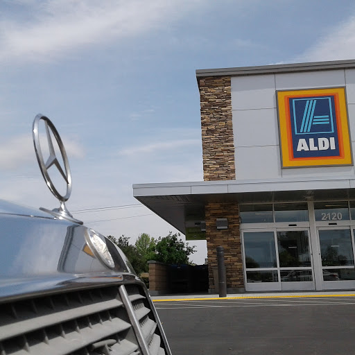 Supermarket «ALDI», reviews and photos, 2120 Panama Ln, Bakersfield, CA 93304, USA