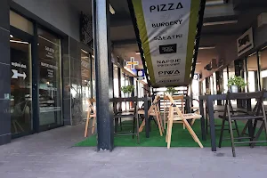 500 Stopni - Pizza & Burger & Lunch image