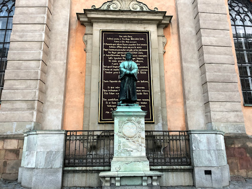 Olaus Petri staty, Källargränd, (an, 111 29 Stockholm