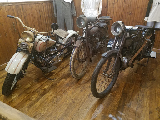 Harley-Davidson Dealer «A.D. Farrow Co. Harley-Davidson (Downtown)», reviews and photos, 491 W Broad St, Columbus, OH 43215, USA