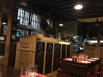 Atmosphère du Restaurant français Aux Anysetiers Du Roy à Paris - n°13