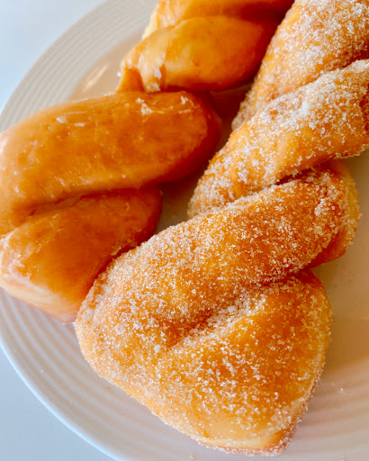 Donut Shop «New York Donuts», reviews and photos, 2020 Mansfield Webb Rd # 108, Arlington, TX 76002, USA