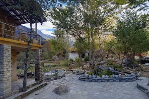 Himalayan River Garden image