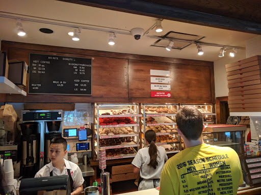 Donut Shop «Do-Rite Donuts & Coffee», reviews and photos, 50 W Randolph St, Chicago, IL 60601, USA