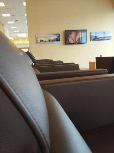 Used Car Dealer «CarMax», reviews and photos, 6900 Lakeland Ave N, Brooklyn Park, MN 55428, USA