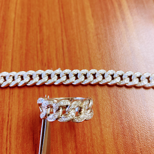 Jewelry Buyer «Jewelry & Fix», reviews and photos, 674 Dogwood Ave, Franklin Square, NY 11010, USA