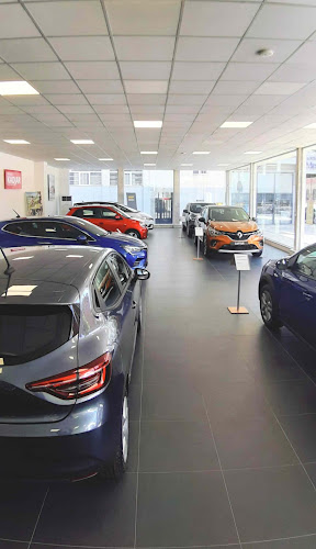 26ης Οκτωβρίου 70, Θεσσαλονίκη 546 27