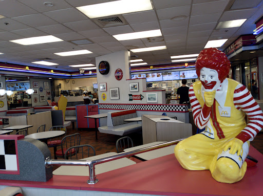 Shopping Mall «Dalewood Shopping Center II», reviews and photos, 353-371 N Central Ave, Hartsdale, NY 10530, USA