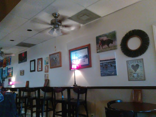 Coffee Shop «Main Street Coffee and Wine Bar», reviews and photos, 1822 7th St, Bay City, TX 77414, USA