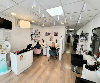 Institut Maria Towa - Institut de beauté et coiffeur à Vienne à Vienne