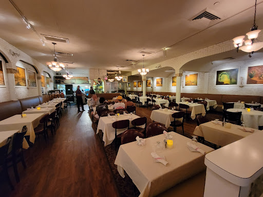 Marios Restaurant image 4