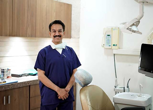 Dr. H.L Gupta , Gupta Dental Clinic and Perio Surgery Hospital , implant centre , clinic 2
