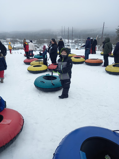 Resort «White Lightning Snowtubing at the Fernwood Winter Fun Center», reviews and photos, 124 Golf Dr #2, East Stroudsburg, PA 18302, USA