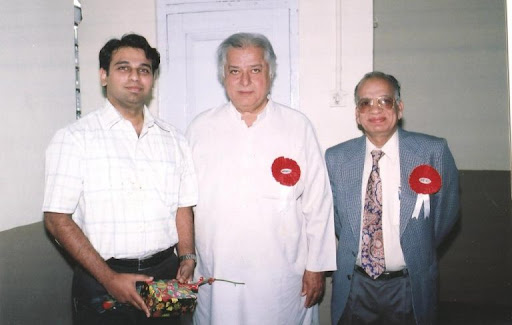 Dr. Shams A. Iqbal - Urologist