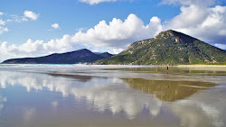 Foto von Oberon Bay Beach befindet sich in natürlicher umgebung