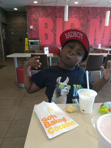 Shopping Mall «Shop City Shopping Center», reviews and photos, 105 Shop City Plaza, Syracuse, NY 13206, USA