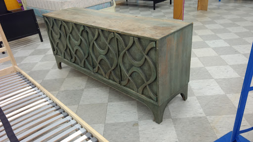 Thrift Store «This-N-That Thrift Store Vancouver Plaza», reviews and photos, 7601 NE Vancouver Plaza Dr, Vancouver, WA 98662, USA