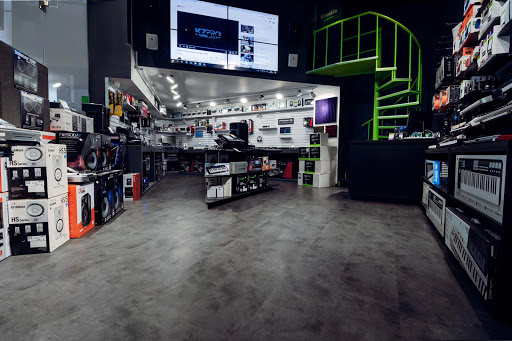 Shops to buy televisions in Tel Aviv
