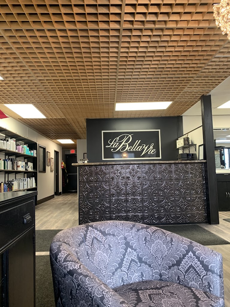 La Bella Vie Salon 55811
