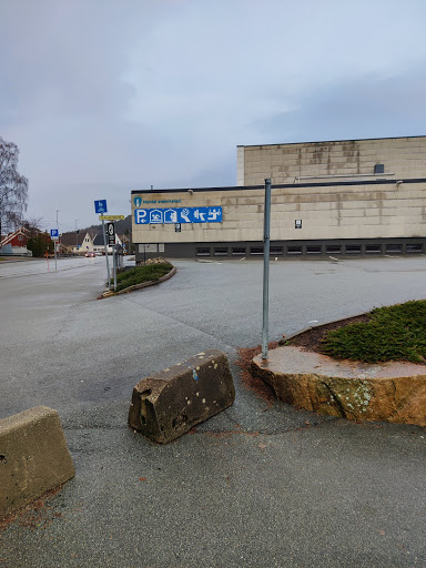Mandal Indoor Swimming Pool