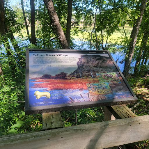 Visitor Center «Effigy Mounds National Monument Visitor Center», reviews and photos, 151 IA-76, Harpers Ferry, IA 52146, USA