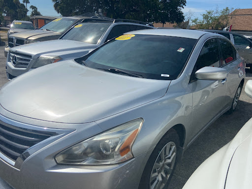 Used Car Dealer «Dubois Motors Inc», reviews and photos, 110 E Broad St, Groveland, FL 34736, USA