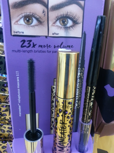 Hair Salon «Ulta Beauty», reviews and photos, 2130 Mall Rd, Newark, DE 19702, USA