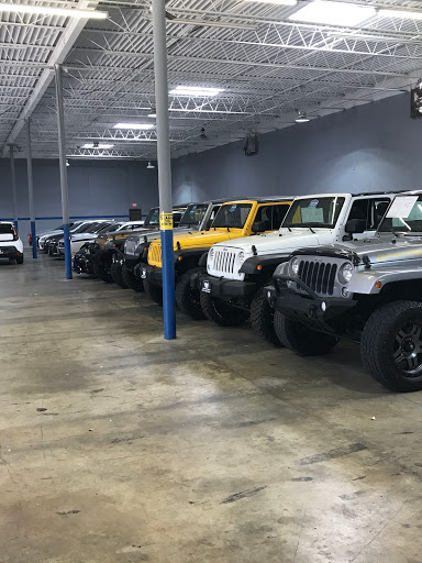 Used Car Dealer «Legend Auto», reviews and photos, 15015 E Beltwood Pkwy, Addison, TX 75001, USA