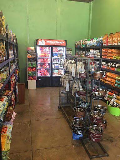 Pet Supply Store «Animal Kingdom of Santa Monica», reviews and photos, 300 Pico Blvd, Santa Monica, CA 90405, USA