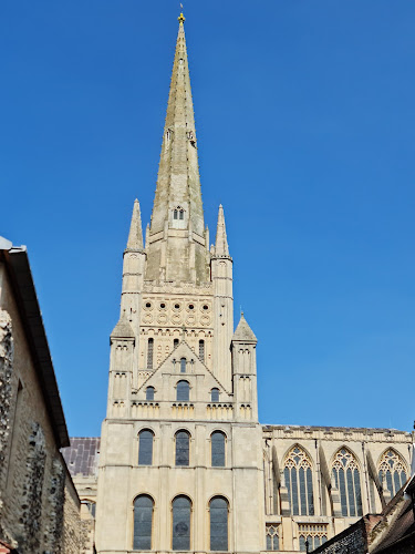 Norwich Cathedral - Church
