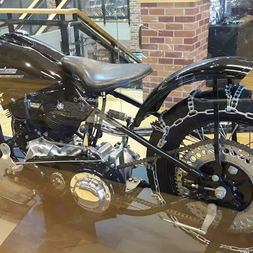 Harley-Davidson Dealer «Mathews Harley-Davidson», reviews and photos, 548 N Blackstone Ave, Fresno, CA 93701, USA