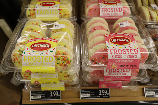 Grocery Store «Food Lion», reviews and photos, 411 W Lincoln St, Tullahoma, TN 37388, USA