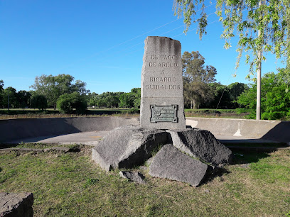 Monumento Ricardo Güiraldes