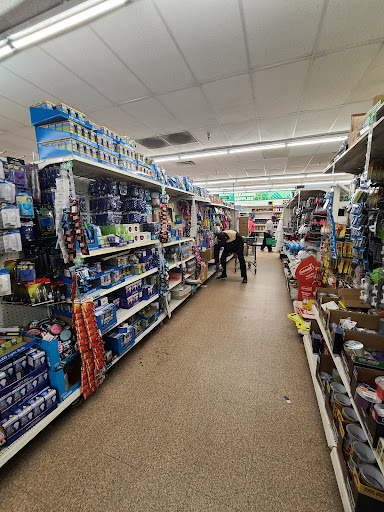 Dollar Store «Dollar Tree», reviews and photos, 6539 Annapolis Rd, Landover Hills, MD 20784, USA
