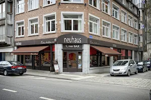 Neuhaus Dinant image