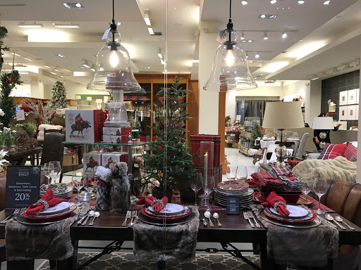 Furniture Store «Pottery Barn», reviews and photos, 1065 Brea Mall #2107b, Brea, CA 92821, USA
